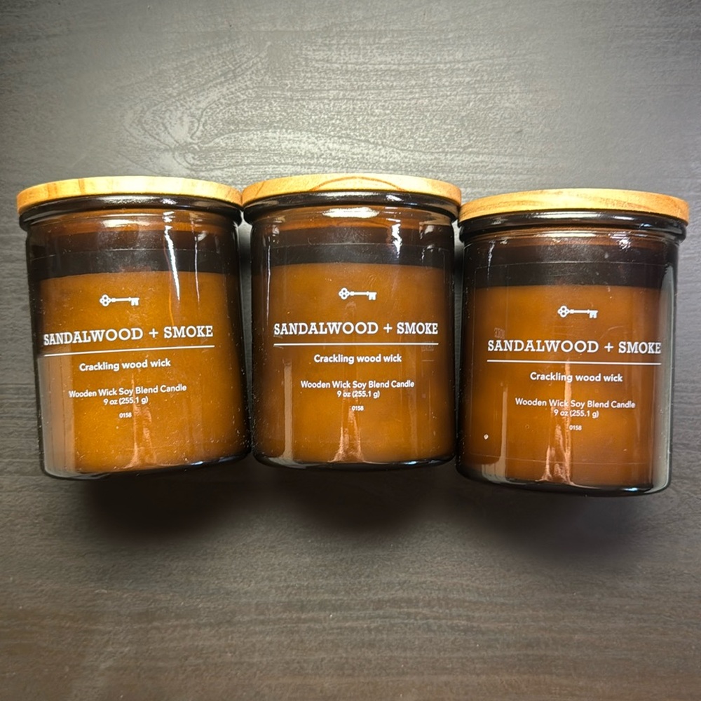 Threshold Sandalwood + Smoke 9 oz Crackling Wood Wick Soy Blend Candle
